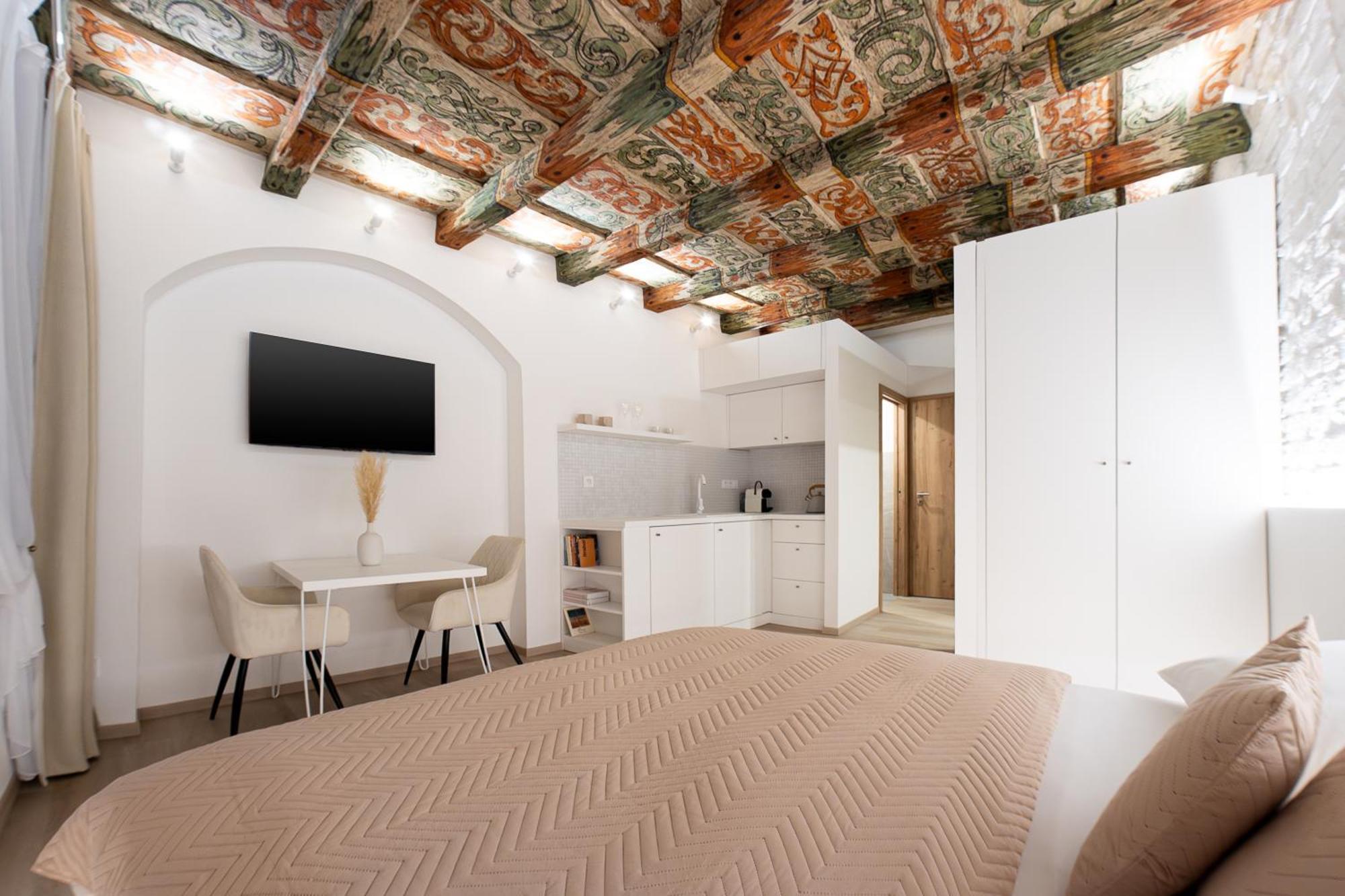 White Wolf Boutique Apartments Olomouc Ngoại thất bức ảnh